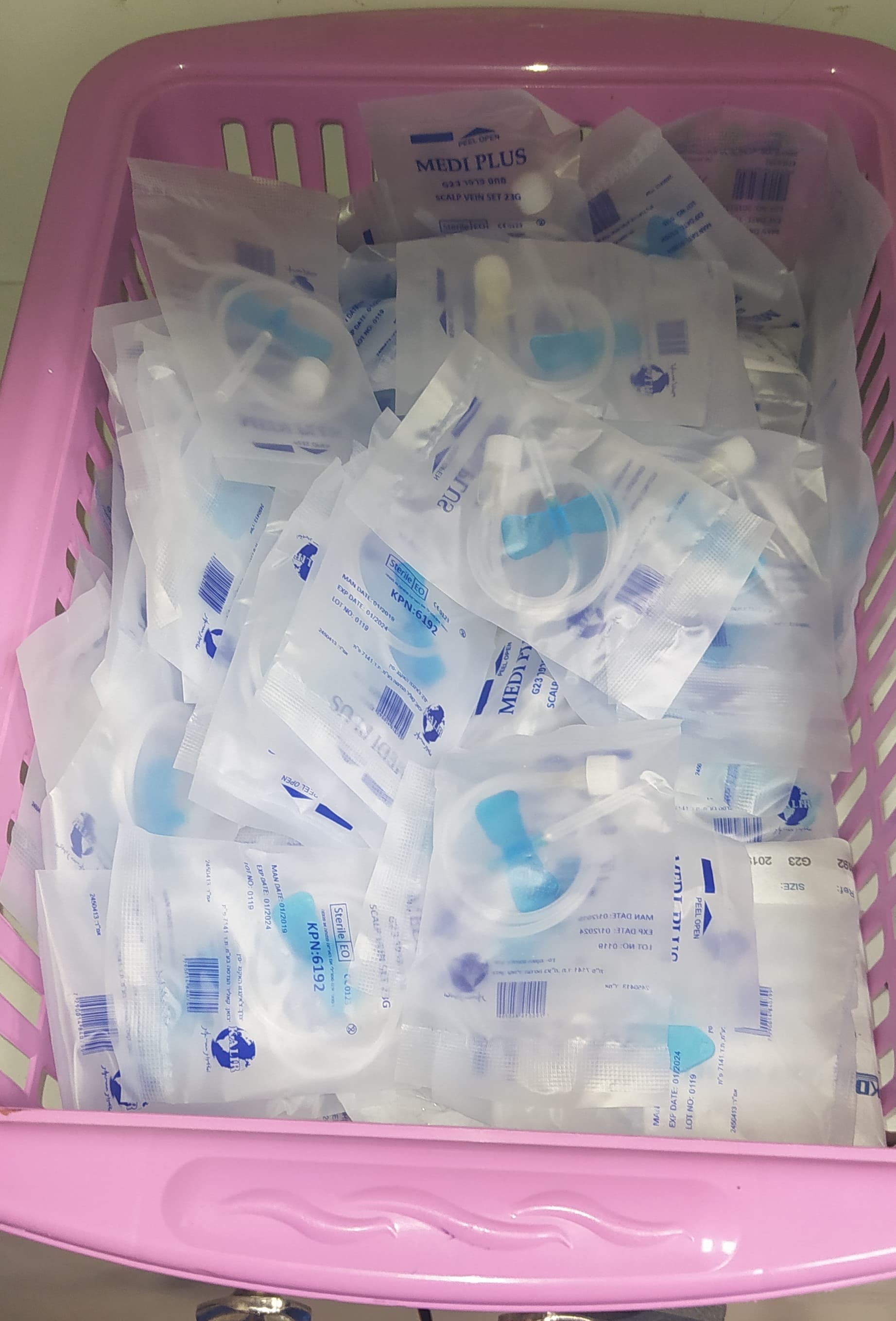 EPICRANIENNES STERILES 23G B/100PCS